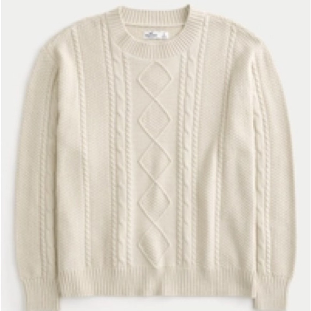 Hollister Classic Cream Cable Knit Sweater